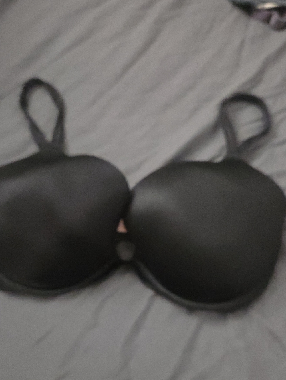 Victoria's Secret Black Molded T-Shirt Bra Underwire 36DD
